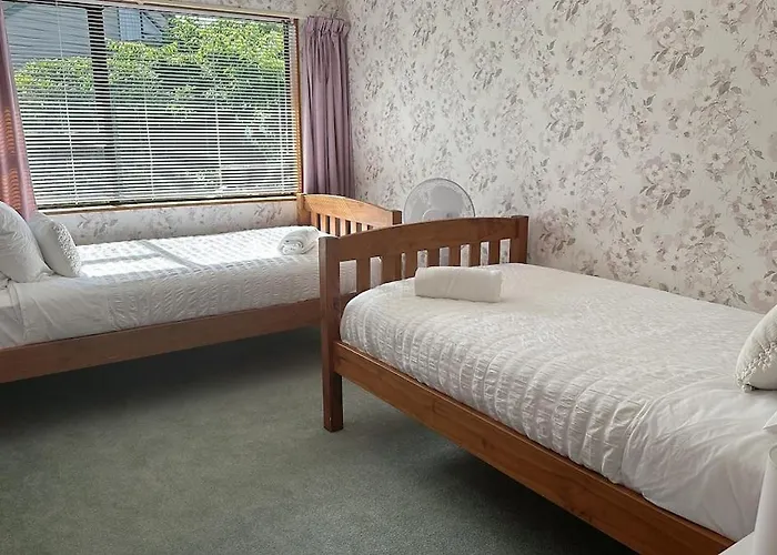 Lynmore Views 3 Bedroom Family Holiday home *