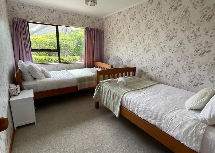 Lynmore Views 3 Bedroom Family Holiday home *